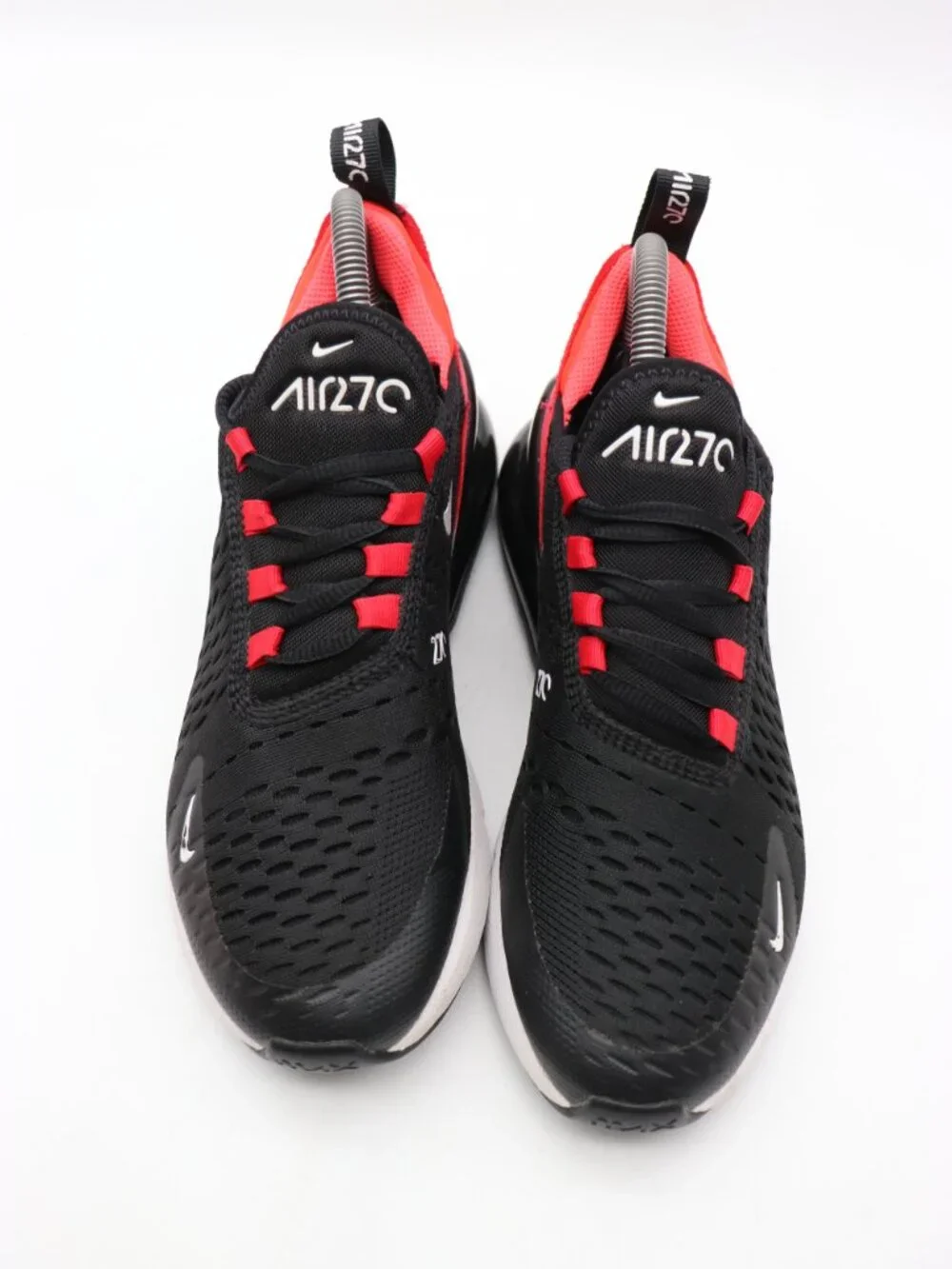 Nike Air Max 270 Red Black Youth 5.5 Womens 7 Low Top Lace-Up Running 943345-025